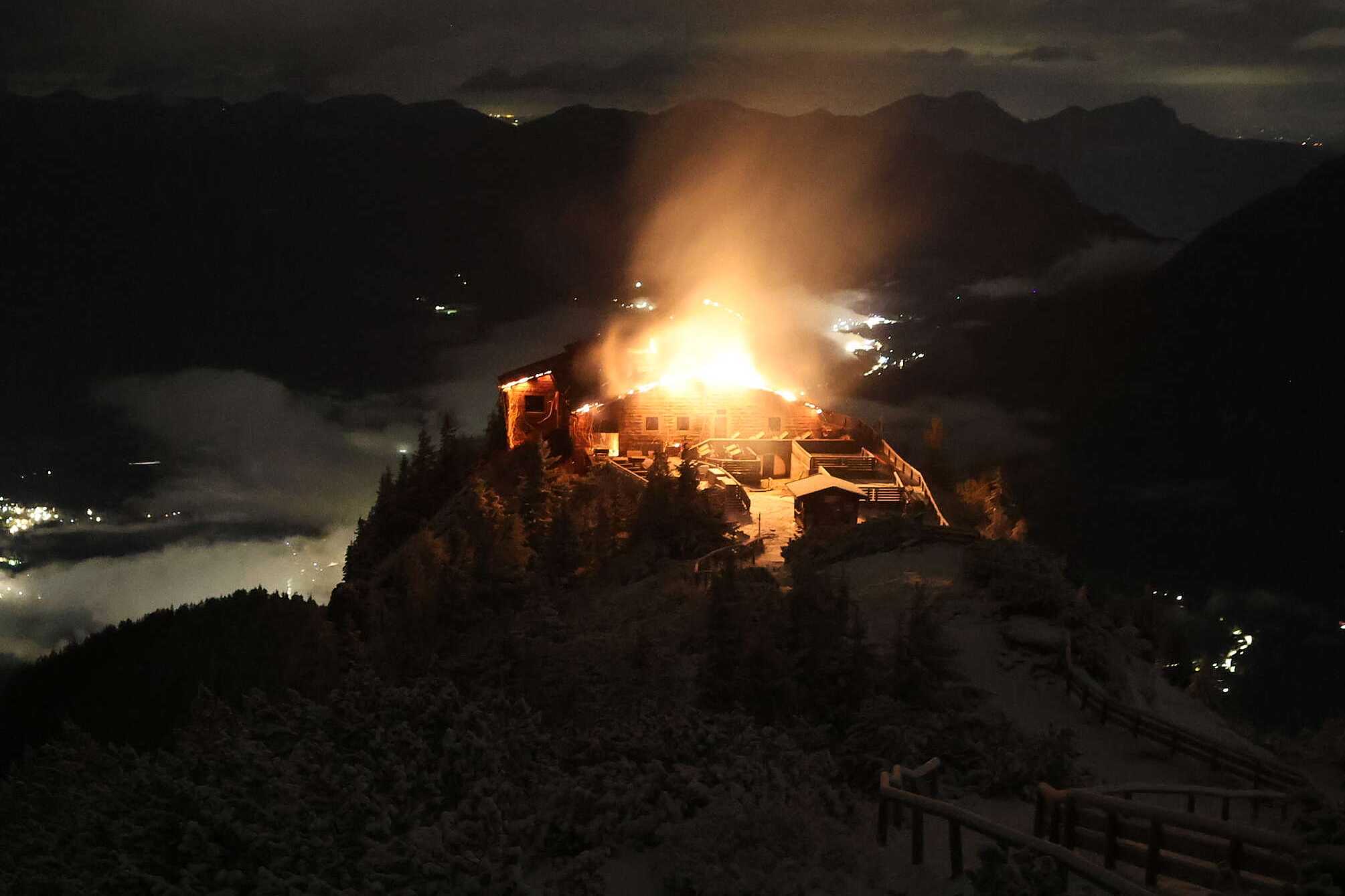 Fire devastates Eagle's Nest retreat built for Hitler in Germany; A suspect is detained — WESH 2 Orlando, Denton Community news
