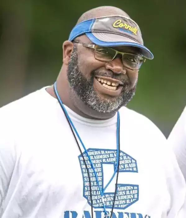 High school football coach dies after medical emergency at game — WESH 2 Orlando, Denton Health news