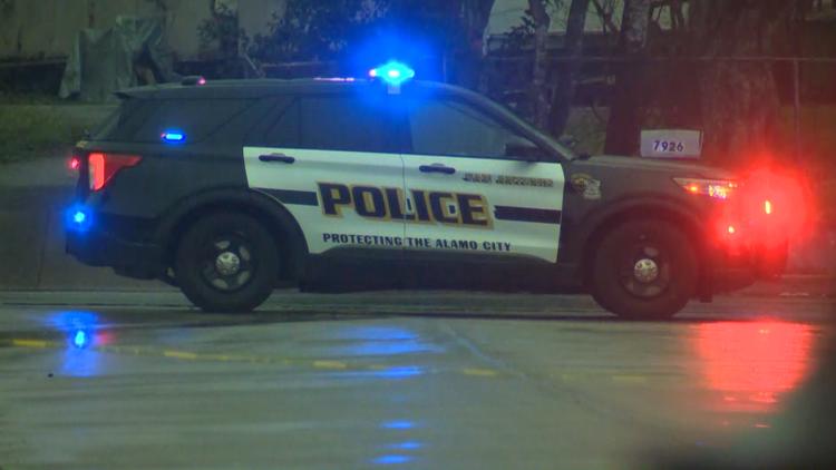Driver arrested on DWI charge after running red light and crashing into car, police say — KENS 5 (San Antonio), Denton Health news